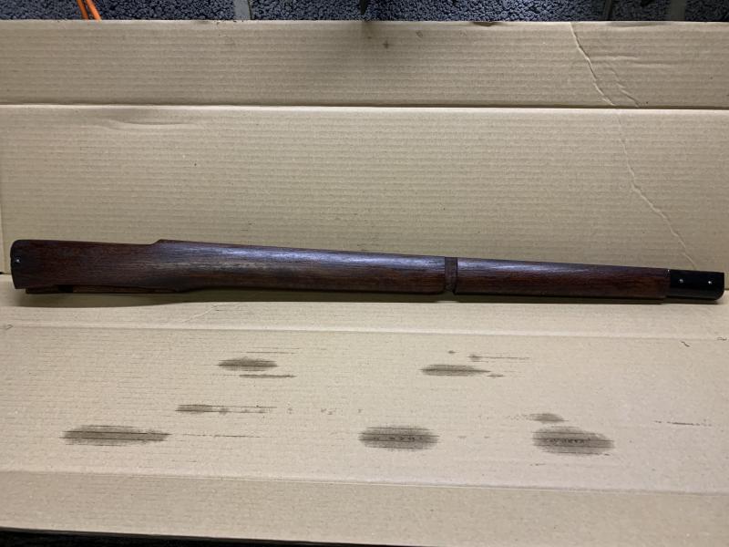 LEE ENFIELD NO4 MK1 FOREND.COPY OF ORIGINAL LEE ENFIELD NO4 MK1 FOREND COPY OF ORIGINAL