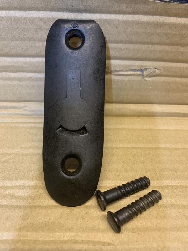 LEE ENFIELD No4 BUTT PLATE AND SCREWS.